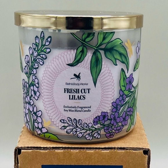 Bath & Body Works FRESH CUT LILACS 3 Wick Candle 14.5 oz ~ New In Box - Picture 1 of 6